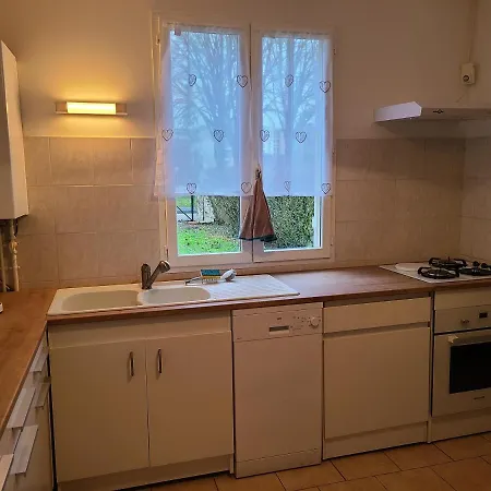 Charmante Maison Semesterbostad *